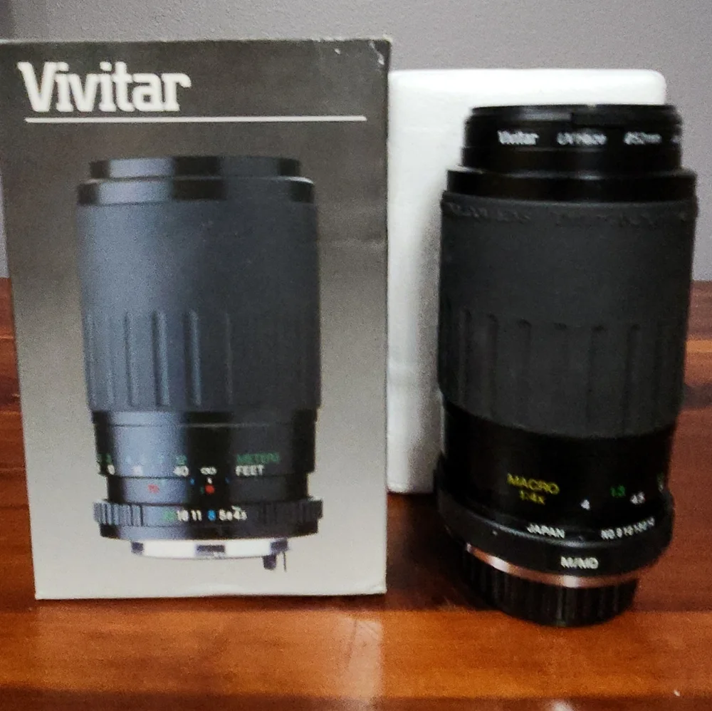 Vivitar 70-210mm f4.5-f5.6. M/MD Macro 1.4x